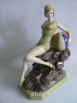 Kevin Francis Figurine BEACH BELLE Limited Edition Certificate & Box