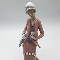 LLADRO NAO 1232 Autumn Stroll Retired! Mint! Lady in Pink Dress withCat & Umbrella