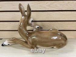 Large Ceramic Porcelain Deer Doe & Fawn Statue Figurine Laying Art Deco 17 MCM