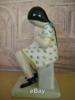 Lenci art deco porcelain girl figure Italy Torino L. R