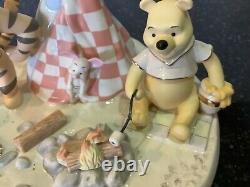 Lenox Disney Showcase Pooh Camping On Honey Island 0136/3500 Read