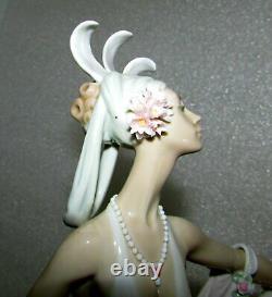 Lladro Grand Dame Dama Solemne Art Deco Elegant Lady Figurine 1568 Excellent A+