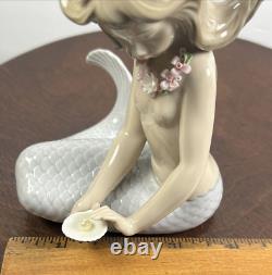 Lladro Mirage Mermaid Holding Pearl in Shell Figurine #1415 Glossy Cracked