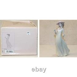 Lladró Nao Porcelain Figurine Gentle Breeze 10 Tall Girl/Young Lady