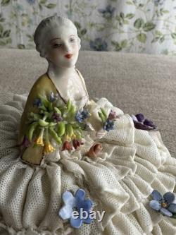 Luigi Fabris Italian Capodimonte Porcelain and Lace Dress Figurine (Yellow Top)