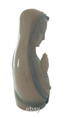 Madonna Porcelain Figurine Statue Erphila Czechoslovakia Art Deco 8.5 Vintage
