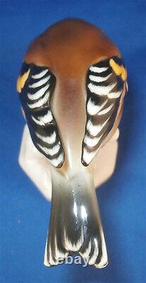 Nice 20thC Schwarzburger Werkstatten Porcelain Bird Figure Porzellan Vogel Figur