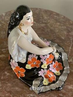 Original Soviet porcelain figurine Gypsy Woman Dulevo USSR Vintage 1967