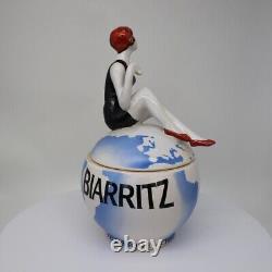 Porcelain Art Deco-German Style Art Nouveau Style Sexy Bathing Beauty Biarritz F