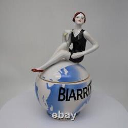 Porcelain Art Deco-German Style Art Nouveau Style Sexy Bathing Beauty Biarritz F