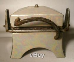 Porcelain Art Deco Hostess Sandwich Toaster