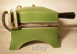 Porcelain Art Deco Hostess Sandwich Toaster