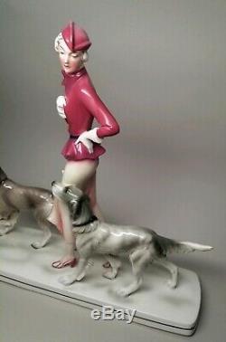 RARE Early HERTWIG KATZHUTTE Art Deco 14-1/8 Lady w Hunting Dogs German VINTAGE