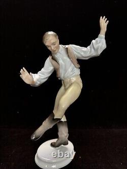 RARE Herend 5477/c Hungary Hand Painted Dancer Figurine