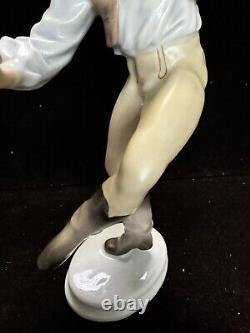 RARE Herend 5477/c Hungary Hand Painted Dancer Figurine