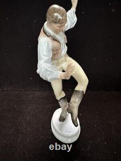 RARE Herend 5477/c Hungary Hand Painted Dancer Figurine