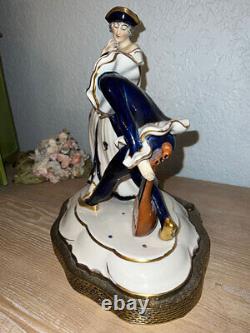 ROYAL DUX Antique Porcelain Figurine Columbine and Jester courting ART DECO