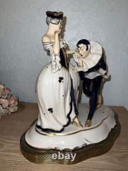 ROYAL DUX Antique Porcelain Figurine Columbine and Jester courting ART DECO