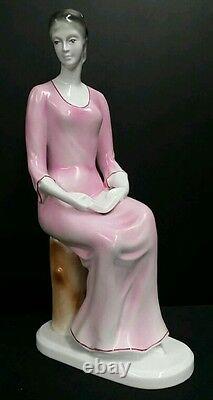 Rare & Expressive Hungarian Porcelain Hollohaza Art Deco Sitting Woman Figurine