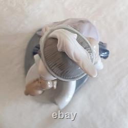 Rare Lladro 5174 Couplet Lady Porcelain Figurine Retired art deco sculpture