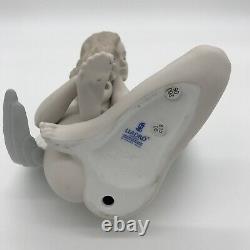 Rare! Llardo Porcelain Figurine Sitting Angel Hand Painted 6 NWOB