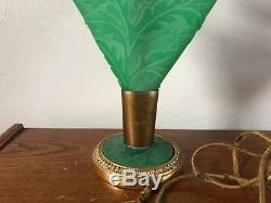 Rare Steuben Art Glass Jade Acid Etched Boudoir Lamp With Porcelain Flowers