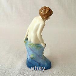 Royal Doulton Figurine Little Child So Rare and Sweet HN1542 Vintage