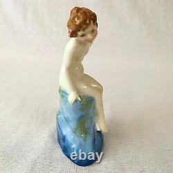 Royal Doulton Figurine Little Child So Rare and Sweet HN1542 Vintage