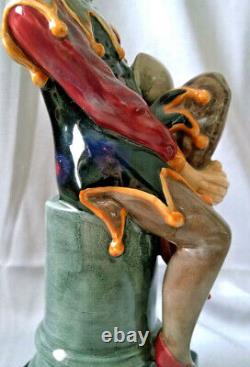Royal Doulton Porceline Figurine The Jester Figure