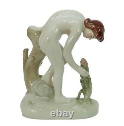 Royal Dux Nude Porcelain figurine, art deco ca. 1930 (# 14565)