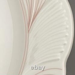 Schirnding Porcelain Art Deco Wave & Shell Dinnerware for 6 1974-1989 Germany