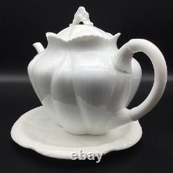 Shelley fine bone china'Dainty White' shape (1925-45) Teapot with Trivet VGC