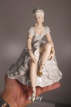 Vintage Art Deco German Unterweissbach Lady Ballerina Porcelain Figurine