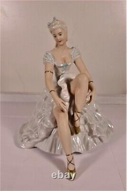 Vintage Art Deco German Unterweissbach Lady Ballerina Porcelain Figurine