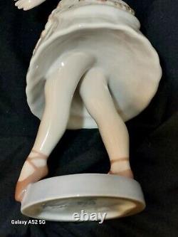 Vintage Bing & Grondahl Porcelain Figure Columbine # 2355 check Pics Has 1 Flaw