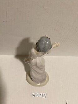 Vintage Casades Flapper Lady Figurine Art Deco Porcelain