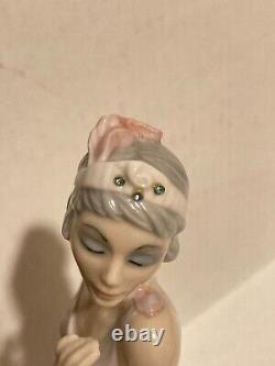 Vintage Casades Spanish Porcelain Art Deco Flapper Figurine