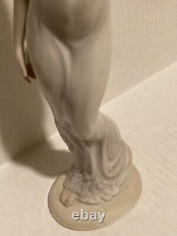 Vintage Casades Spanish Porcelain Art Deco Flapper Figurine