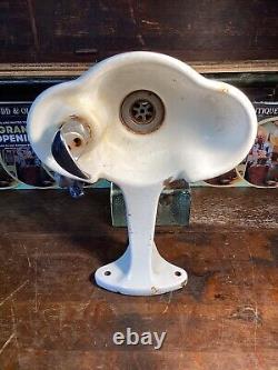 Vintage Halsey W. Taylor Co Wall Mount Porcelain Water Fountain Art Deco Shop Vw