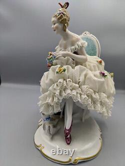 Vintage Large Unterweissbach Germany Dresden Lady W Cat Porcelain Lace Figurine