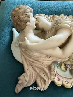 Vintage bisque porcelain bas relief plaque lovers gold Italy Wall Decor 19 Teal