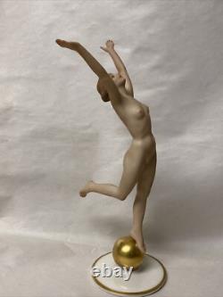 Vtg Art Deco Lorenz Hutschenreuther Germany Nude Dancer Lady Gold Ball Figurine