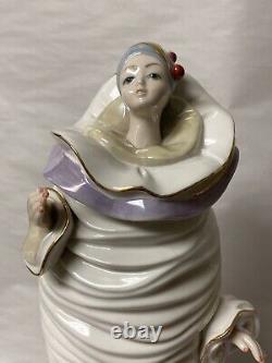 Vtg Art Deco Porcelain Girl Lady Woman In Oversized Dress Figure, Tengra Spain