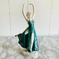 Vtg Katzhutte Hertwig German Porcelain Art Deco Dancer Lady Figurine A Rare Pose