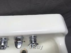 Vtg Mid Century Art Deco Clipped Corner Cast Iron White Porcelain Sink 136-20E