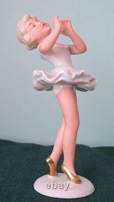 Wallendorf Art Deco Lovely Ballerina Porcelain 5.5 Figurine Germany