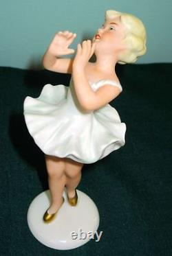 Wallendorf Art Deco Lovely Ballerina Porcelain 5.5 Figurine Germany