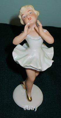 Wallendorf Art Deco Lovely Ballerina Porcelain 5.5 Figurine Germany