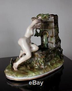 X-RARE Dressel Kister Porcelain Nude Figurine detachable bathing beauty at well